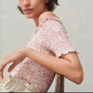 H&M Floral Off The Shoulder Smocked Top